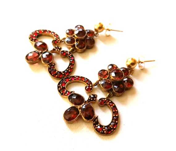 Victorian Bohemian Rose Cut Garnet Dangle Chandel… - image 2