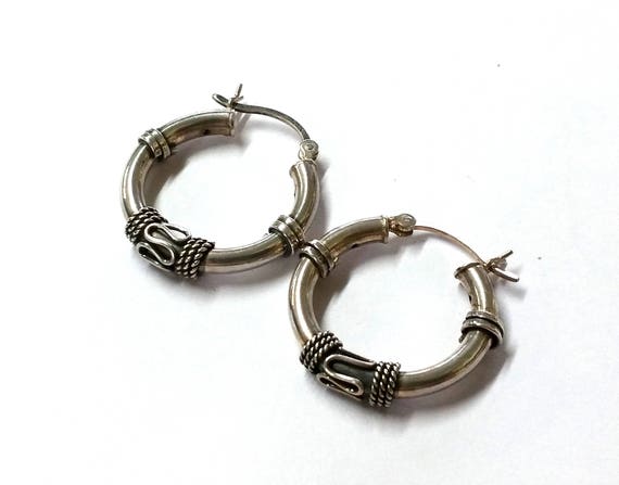 Vintage Suarti Round Sterling Silver Hoop Earrings - image 2