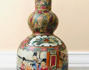 Antique Qing Dynasty Style Candlestick Holder (Rose Medallion / Famille Rose)
