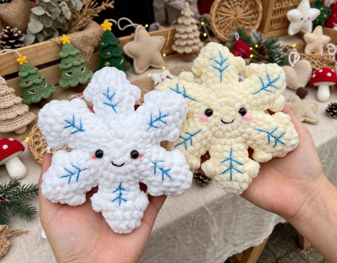 Snowflake Plush Crochet Pattern PDF, Christmas Ornament - Etsy