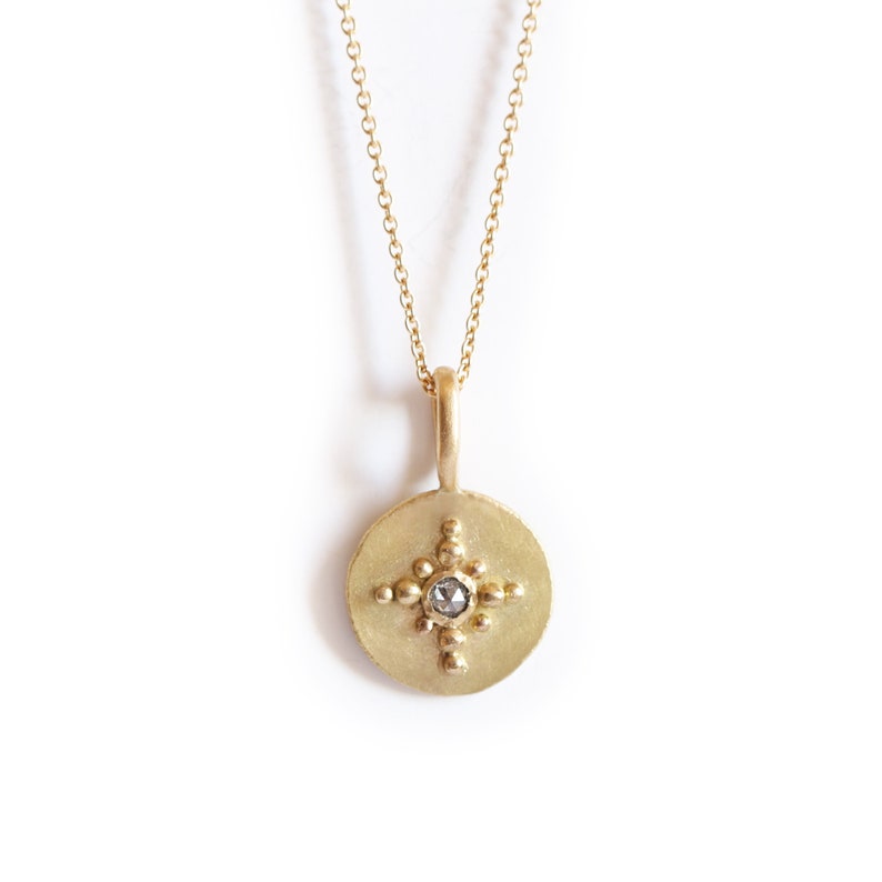 Necklace medal 18ct gold and rose cut diamond image 1