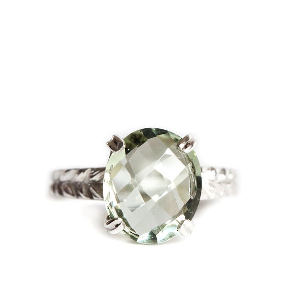 Bague cocktail quartz vert taille rose et argent