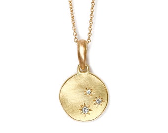 Star setting diamonds pendant 18 ct gold
