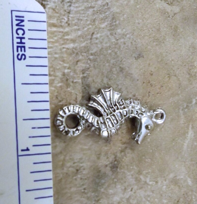 Set of 3 Pewter Seahorse Charms 5435