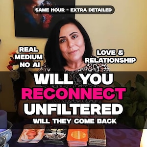 Könnte beinhalten: Eine Person mit dunklem Haar in einem Oberteil mit Leopardenmuster, platziert hinter vier Stapeln Tarotkarten. Die Texteinblendungen lauten: SAME HOUR - EXTRA DETAILED, REAL MEDIUM NO AI, LOVE & RELATIONSHIP, WILL YOU RECONNECT UNFILTERED, WILL THEY COME BACK.