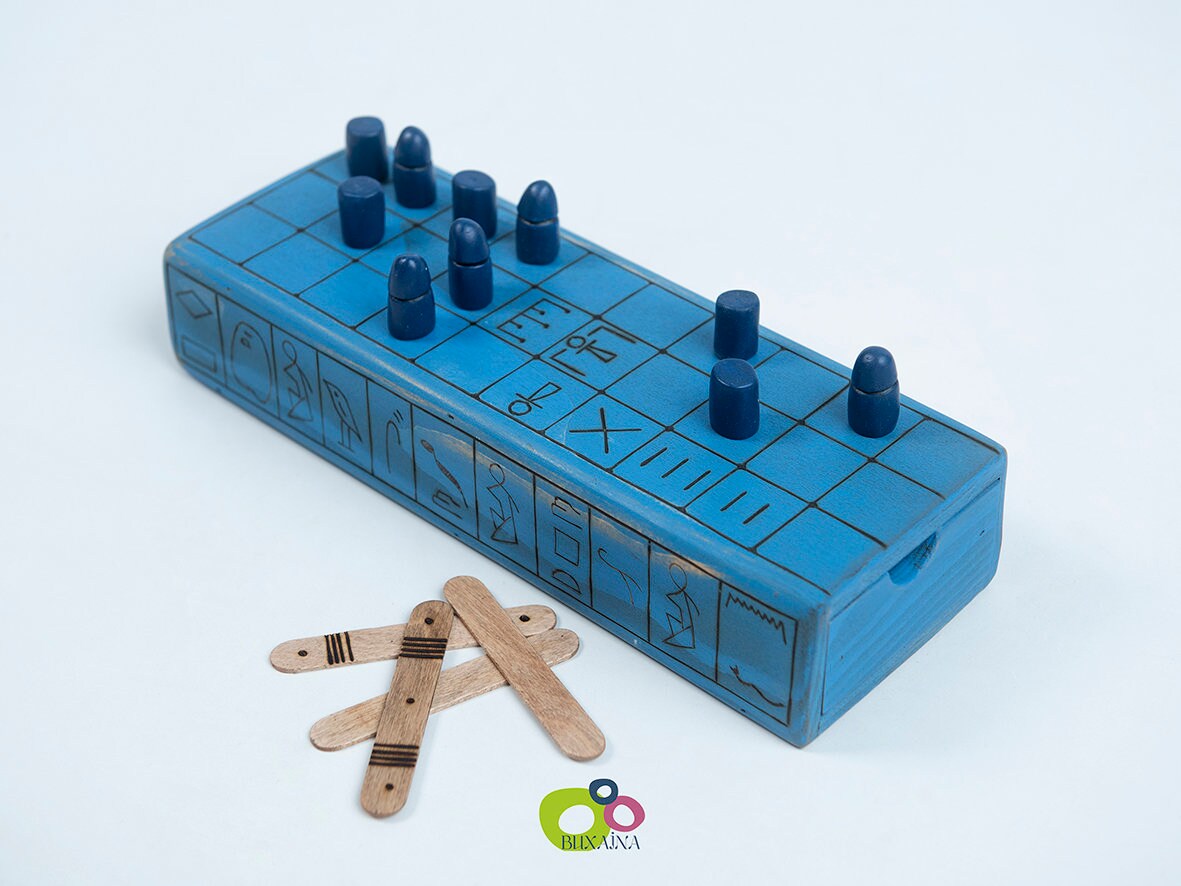 Board Game and Hounds and Jackals Ancient Egypt Game