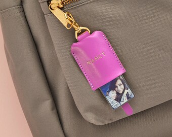 Personalisierte Leder Schultasche Anhänger mit Foto / Erster Schultag Geschenk / Personalisierter Foto Taschenanhänger für Kinderrucksack