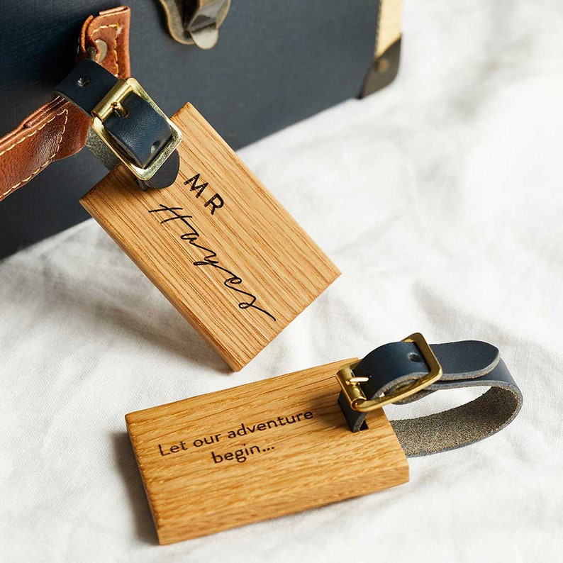 Personalised Mr and Mrs Wooden Luggage Tag Set Wedding / Honeymoon / Anniversary Gift for Couple / Engraved Luggage Tags Leather Straps image 2