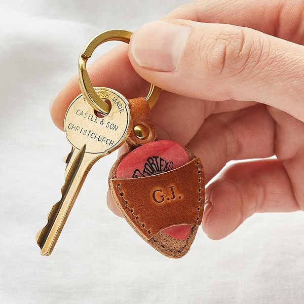 Personalisierter Leder Plektrum Schlüsselanhänger *US TARIFFS COVERED *