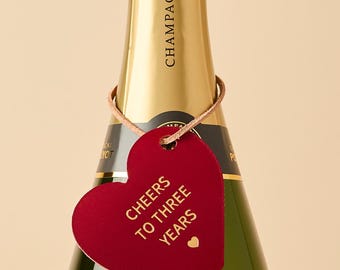 Personalised Leather Heart Bottle Tag *US TARIFFS COVERED*