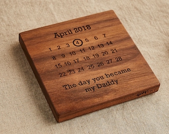 Gepersonaliseerde kalender coaster cadeau / speciale datum cadeau voor vaderdag / moederdag / houten cadeau voor 5e verjaardag / Save the Date