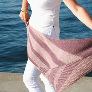 Secretia PDF Pattern Shawl, Knitted Shawl, Asymmetrical Shawl, Triangle Shawl Pattern, Digital Download, DIY shawl