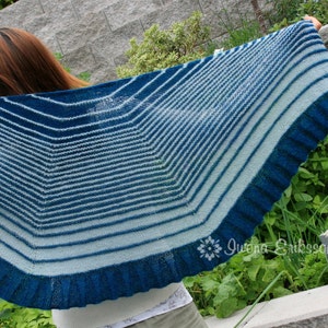 Striped Shawl Knitting Pattern PDF, Shawl Flower Flakes, Easy striped shawl, Digital PDF file download image 2