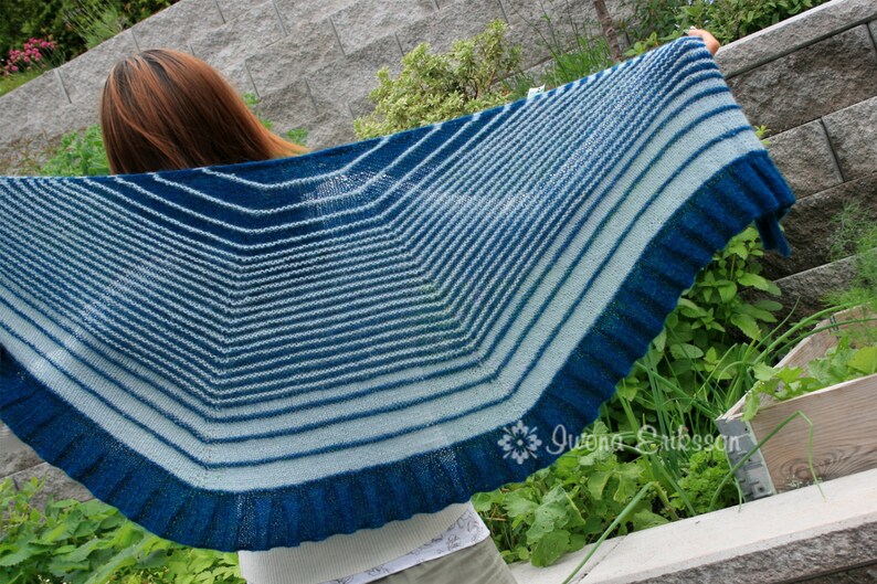 Striped Shawl Knitting Pattern PDF, Shawl Flower Flakes, Easy striped shawl, Digital PDF file download image 2