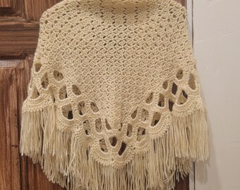 Shawls/Bohemian/Fringe Shawls/Cream/Folk/Peasant/Wraps/Vintage/70s/Hippie/Hippy Shawls/Scarfs/Boho/Wedding shawl/Evening/Spring Shawl