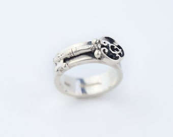 Skeleton Key Ring, sterling silver skelton key ring, skelton key wedding band, unique key ring, heavy skelton key ring, unique key ring, key