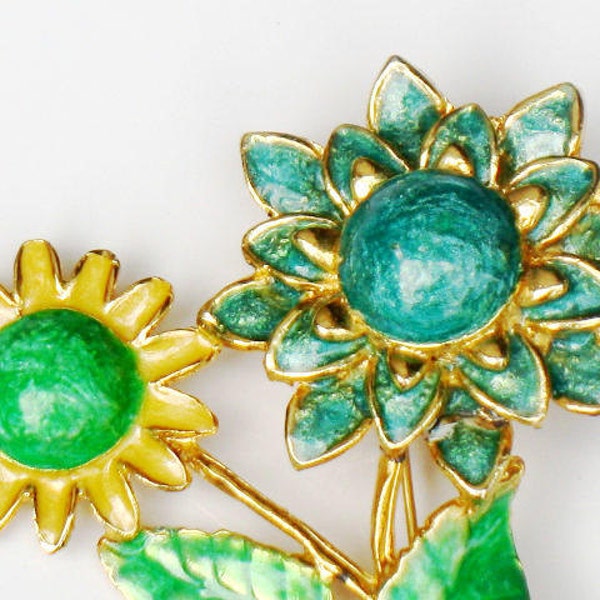 Daisy Enamel Brooch Flower Jewelry Collectible Statement Vintage  Yellow Green Turquoise