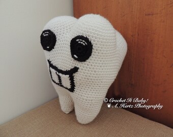 Crochet Tooth Fairy Pillow with Pocket - PATTERN ONLY