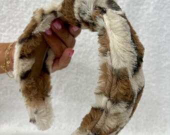 Cheetah Print Knotted Faux Fur Headband