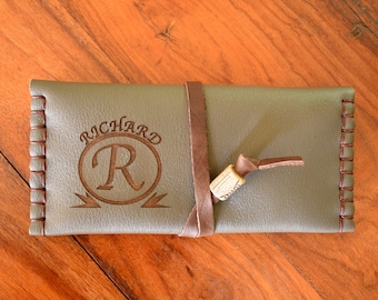 Personalized Leather Tobacco Pouch: Engraved Rolling Tobacco Holder