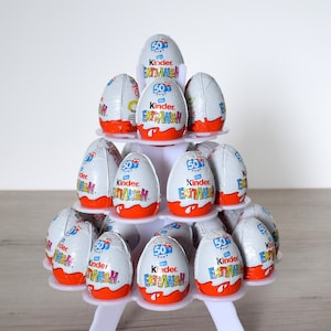 Egg Display, Stand to hold Eggs, Easter gift, Egg holder, Display stand, Easter home gift,  Kinder holder for party