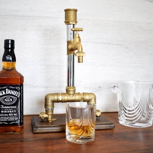 Anniversary Gift, groomsman gift, husband Gift, gift for dad, alcohol dispenser, whiskey dispenser, Wine dispenser