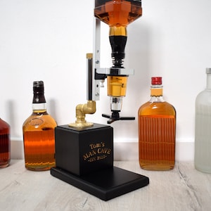 Shot dispenser, Mini Bar, Whisky Holder, Whiskey Dispenser, Whiskey Bar, liquor Dispenser, Bourbon Dispenser, ArtDesignStudioCy, Axel.