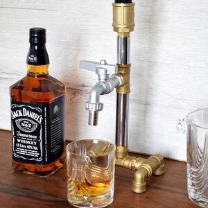 Groomsman gift, bourbon dispenser, Alcohol dispenser, husband Gift, Grandpa gift,  wedding best man, whiskey dispenser