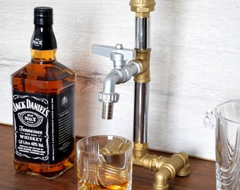 Groomsman gift, bourbon dispenser, Alcohol dispenser, husband Gift, Grandpa gift,  wedding best man, whiskey dispenser