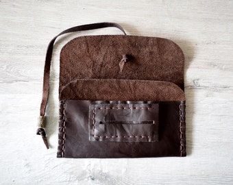 Handmade Leather Tobacco Pouch: Rolling Bag with Filter Pocket