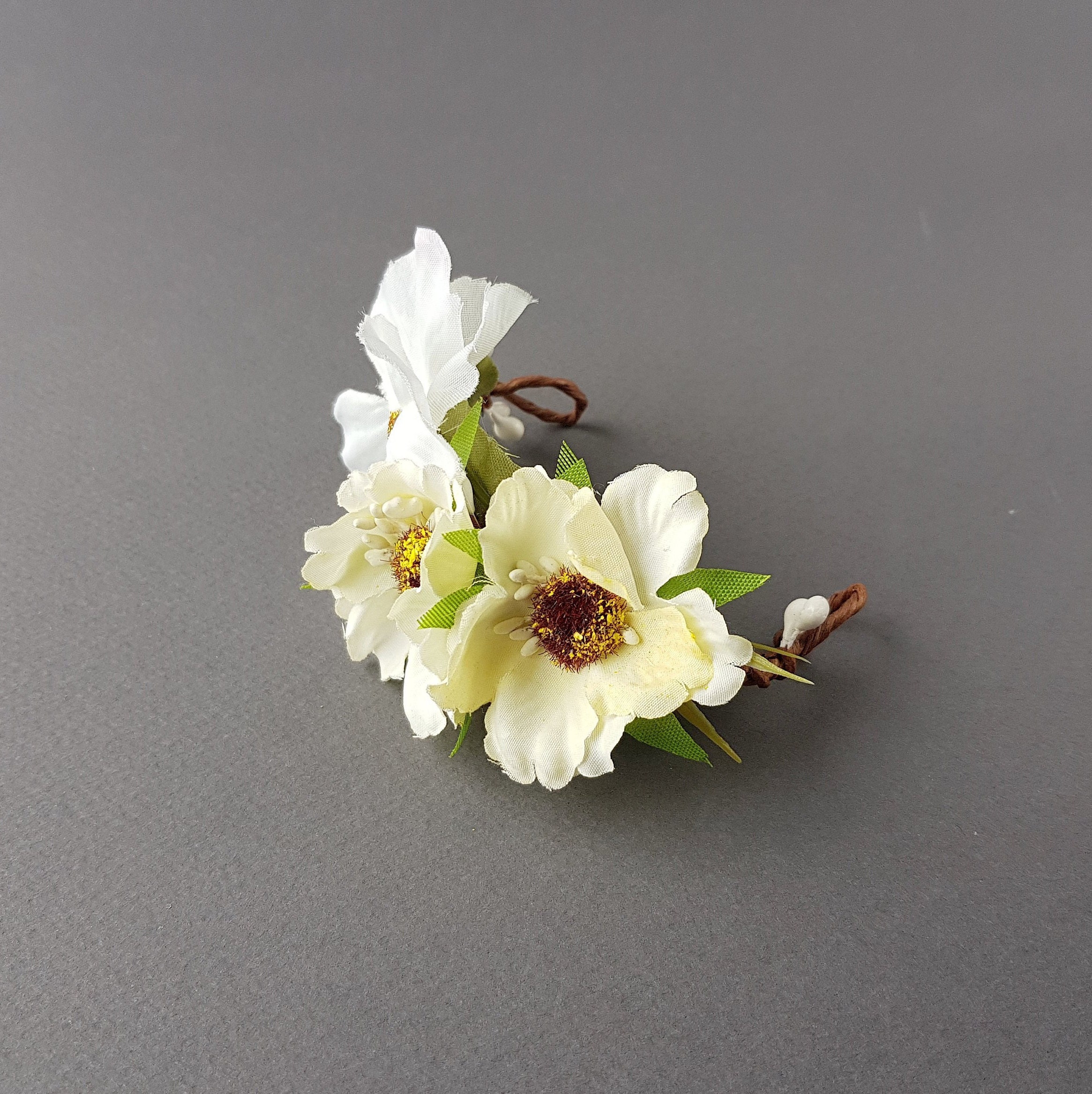 wrist corsage wedding flowers