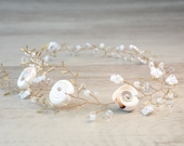 Sea Shell Crown, SeaShell Flower Hair Piece, Beach Wedding Crown, Bridal headpiece, Mermaid headband, Nautical Ocean wedding