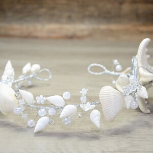 Shell Crown, Beach Wedding Hair piece, Starfish Seashells Mermaid Crown, Sea shell hair piece, Nautical Wedding Headpiece Ariel Headband