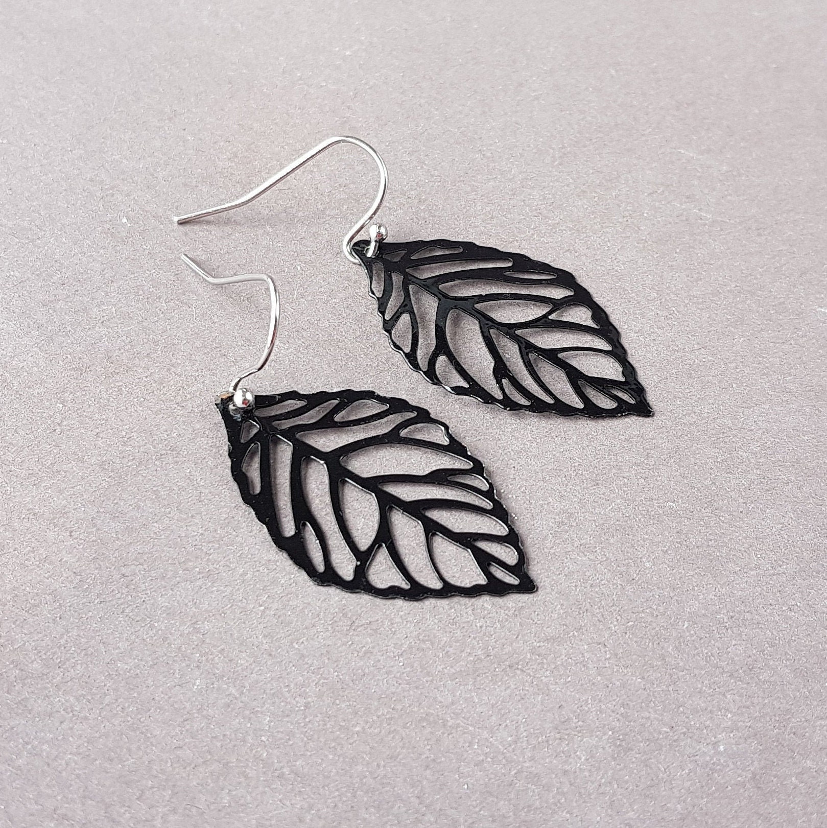 Black Leaf Earrings Dainty Lightweight Leaf Earrings Bridal Etsy