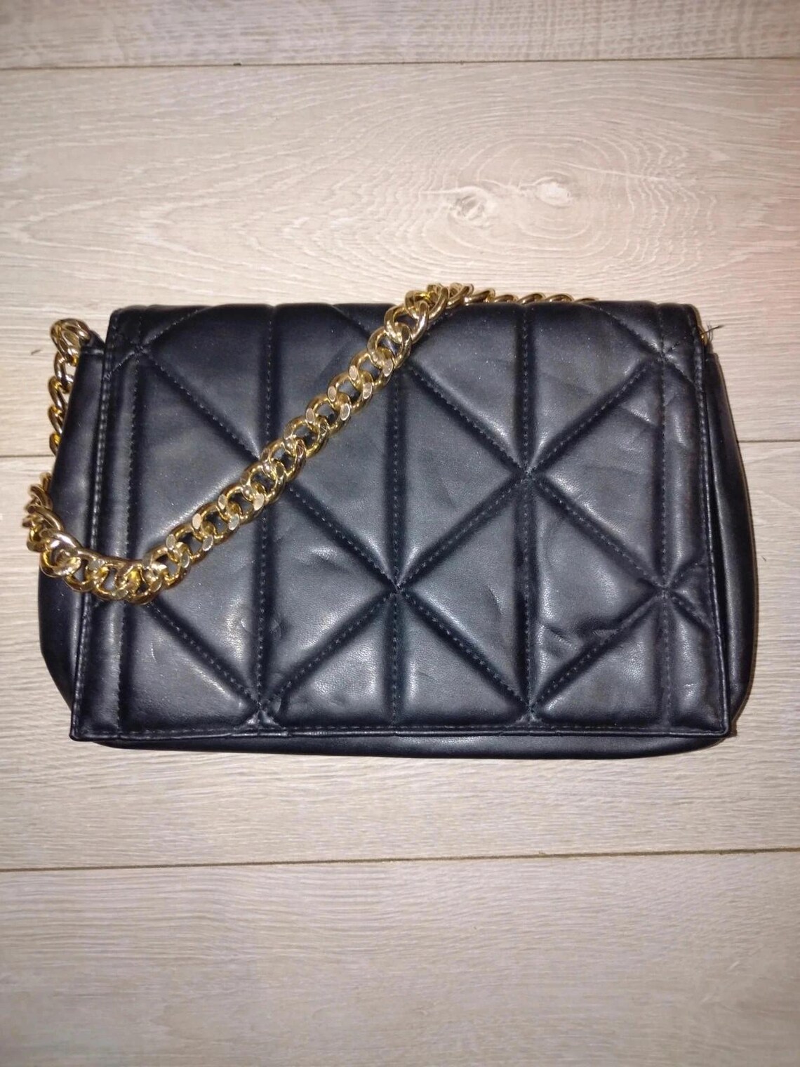 Primark Black Quilted Shoulder Bag Gold Chain Crossbody, foto 1 di 4
