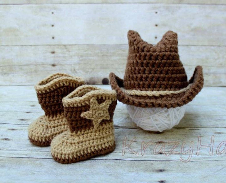 Crochet Cowboy Hat, Crochet Cowboy Boots Babyshower gift, Baby prop, Photo prop, Birthday gift image 4