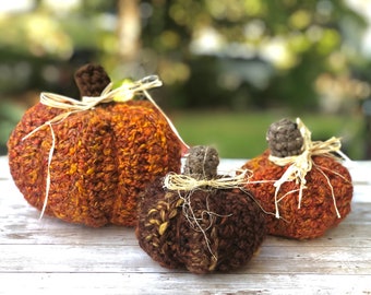 Crochet Pumpkin,Set of 3 Pumpkin,  Home Decor, Halloween Pumpkin, Chunky Knit Pumpkin, Pumpkin Decor, Plushies, Autumn Decor, Pumpkin Season