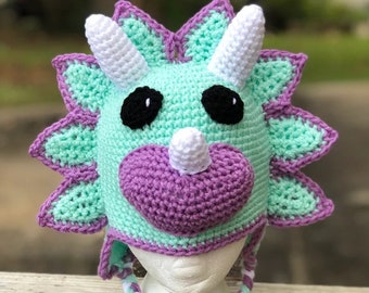 Crochet dinosaur hat. Triceratops hat. Crochet dino hat. Ready to ship