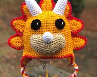 Crochet tricerotaps hat.Dinosaur hat.handmade Dino hat. Crocheted dino hat