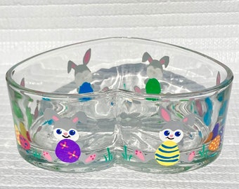 Easter Bunnies Holding Colored Eggs Candy Dish Heart Bowl, Easter Decoration, Gifts For Her, Free Shipping