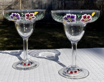 Juego de 2 copas de margarita pintadas a mano con flores - 295 ml (10 oz), para amantes de las flores, Día de la Madre, Cinco de Mayo