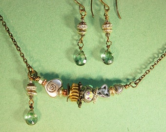 Green Quartz Silver Necklace and Earring Set