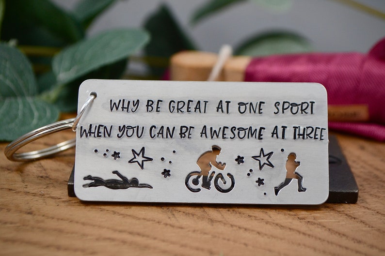 Triathlon personalised hobby interests keyring athlete cycling swimming running triathlete