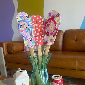 Personalized Flip flop Flyswatter-Mother's Day gift for Mom-Unique tropical flip flop decor-Housewarming gift for beach house-Funny gift