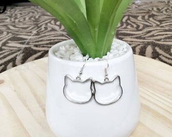 Large cat earrings-Dangle earrings-Cat jewelry-Silver cat earrings-Joyería para gatos-Joyas de plata minimalistas