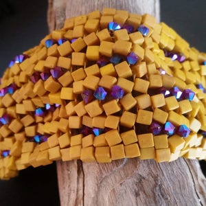Mustard and crystals herringbone bracelet (H2)