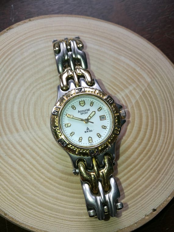 accurist sports watch