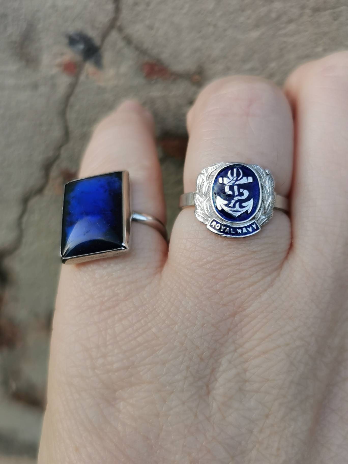 Navy signet best sale ring