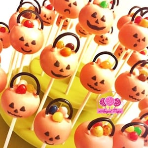 Halloween Cake Pops
