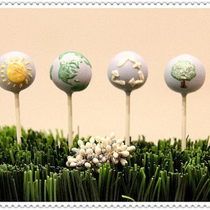 Earth Cake Pops image 2